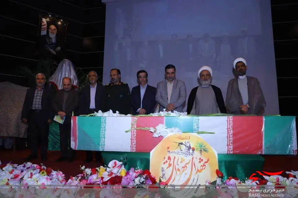 سومین یادواره شهدا و تکریم ۷۹۲ عضو خانواده ایثارگری شهرداری قم برگزار شد