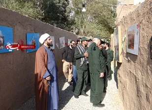 بازدید سردار جانشین فرمانده سپاه تهران بزرگ از نمایشگاه یاد یاران