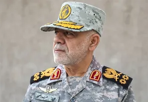 سرلشکر عبداللهی: اجازه ورود ناوهای آمریکا به خلیج فارس را نمی‌دهیم