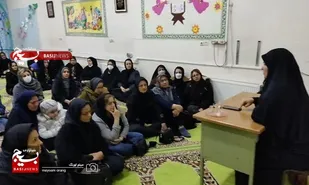 نشست بصیرتی با موضوع آسیب های فضای مجازی در مدارس برگزار شد