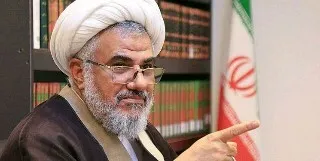 نظام‌جمهوری‌اسلامی‌امانت‌انبیاست/ مراقب‌دشمنان‌خوش‌خط‌وخال‌باشیم