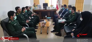 دیدار فرمانده سپاه ناحیه نطنز با رئیس اداره آموزش و پرورش نطنز