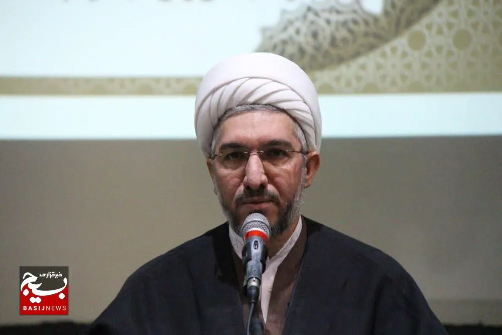 تربیت اثرگذار بدون خودسازی ممکن نیست