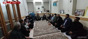 دیدار با خانواده شهدا توسط پیشکسوتان،بسیجیان ورزمندگان گردان فاتحین لشکر14امام حسین(علیه السلام)