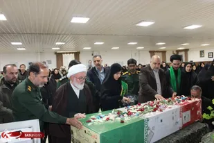 نسل جوان در محفل نور؛ یادواره شهید گمنام و بزرگداشت حضرت زهرا(س) در شاهرود