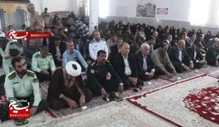 گرامیداشت یاد و نام ۱۱ شهید جاویدالاثر شهرستان فیروزه در هفته دفاع مقدس
