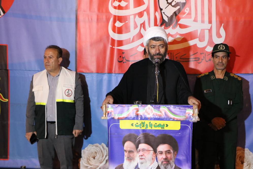 برپایی میز خدمت بسیج جامعه پزشکی استان در اجتماع شبانه یاسوج + ( فیلم و تصاویر) برپایی میز خدمت بسیج جامعه پزشکی استان در اجتماع شبانه یاسوج + ( فیلم و تصاویر)