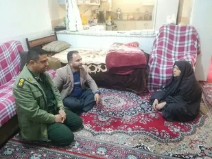 تجلیل از همسر جهادگر شهید اکبر توانگر در مروست