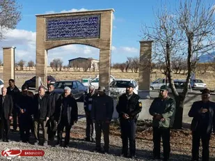مراسم غبارروبی و گل افشانی گلزار شهدا روستای ویست شهرستان خوانسار