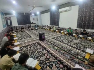 طنینِ سوره فتح در پایگاه امام حسن (ع)؛ دعا و تلاوت برای پیروزیِ قریب&zwnj;الوقوع رزمندگان