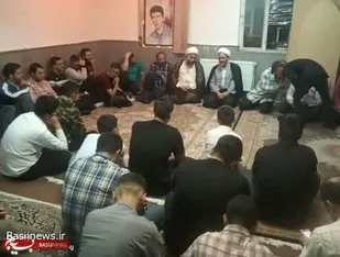 بازدید مسئول نمایندگی ولی فقیه ناحیه مسلم بن عقیل از حوزه های مقاومت 245 بدر و 259 شهید صیاد شیرازی