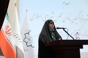 بانوان تصمیم&zwnj;ساز با وحدت رویه به دنبال تحقق مطالبات بانوان جامعه باشند
