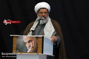 شهیدان رجایی و باهنر دو الگو برای مسئولان نظام هستند/ منافقین تصمیم داشتند نظام اسلامی را از بین ببرند