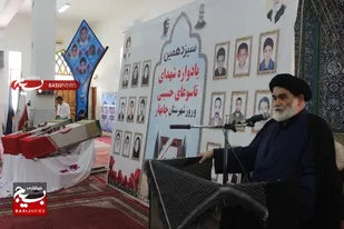 نیاز امروز جامعه به ویژه نوجوانان و جوانان آشنایی کامل با اهداف و آرمان های شهدا است