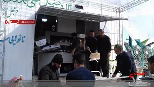 پخت ۱۰۰۰۰ نان صلواتی در قم