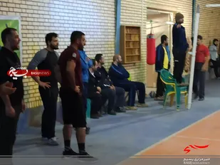 برگزاری مسابقات والیبال به مناسبت شهادت حاج قاسم سلیمانی در آبادان