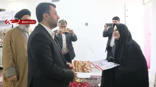 خانواده شهدای 15 خرداد ورامین تجلیل شدند