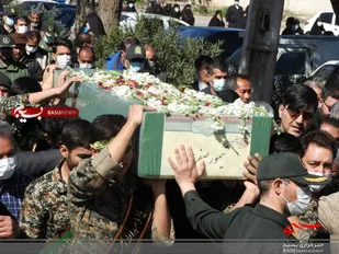 تشییع باشکوه پیکر مطهر شهید مدافع حرم در ساوه