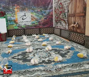 توزیع کمک های مومنانه توسط بسیج هنرمندان شهرستان کارون