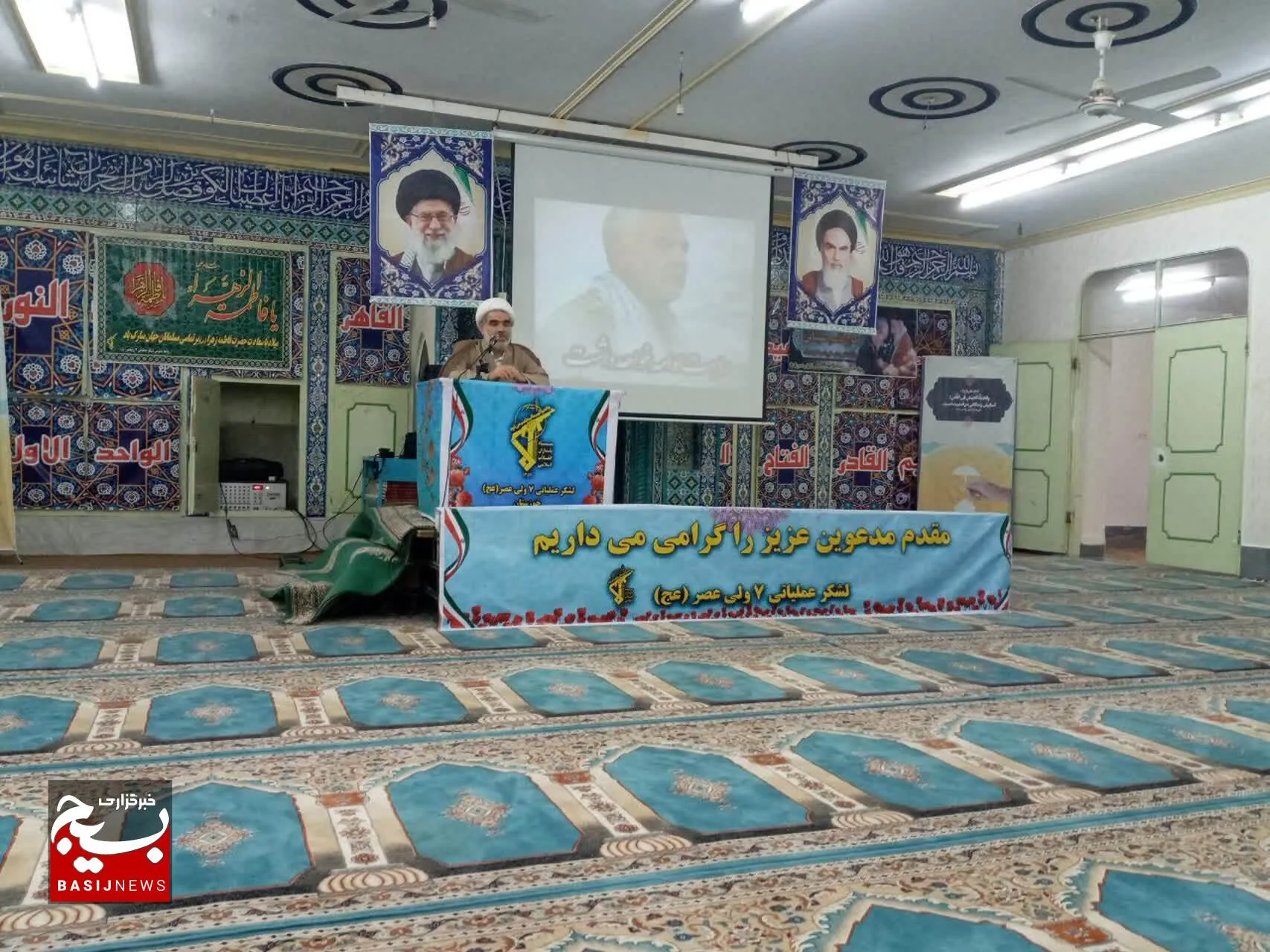 مکتب حاج قاسم به الگویی برای تربیت و انسان‌سازی در جهان تبدیل شد