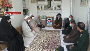دیدار مسئولان با خانواده شهدای روحانی در چهارمحال و بختیاری