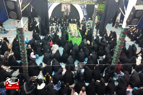 یکی از حربه‌های دشمن کمرنگ جلوه دادن نقش و پیام شهدا است