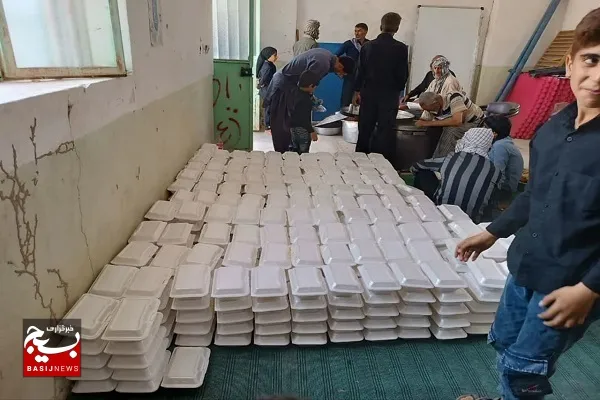 سفره های مساجد، تکایا،هیئت ها و عزاداران حسینی سیستانی و بلوچستانی به شمیم رضوی معطر شد