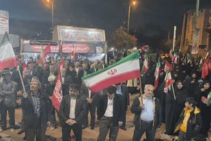 اجتماع مردم تویسرکان در حمایت از رهبری و نیروهای مسلح