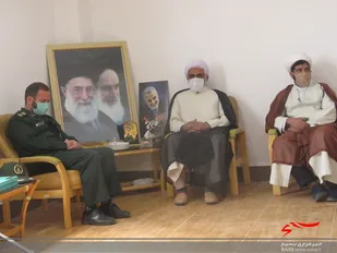 دیدار پاسداران سپاه زرندیه با امام جمعه شهرستان