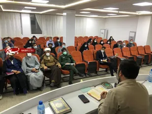 استان فارس از لحاظ مشکلات باید بعنوان استان کمتر برخوردار مورد توجه دولت و مجلس قرار گیرد