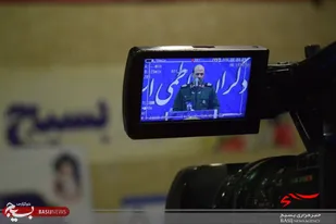 گزارش تصویری از رزمایش جهادگران فاطمی با حضور سردار حیدرنیا در ورزشگاه انقلاب کرج