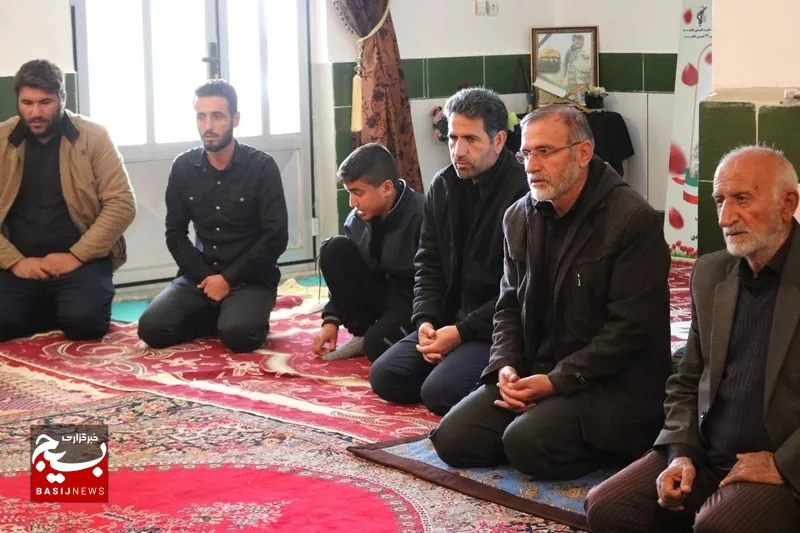 عزت و اقتدار ایران اسلامی مدیون خون شهداست