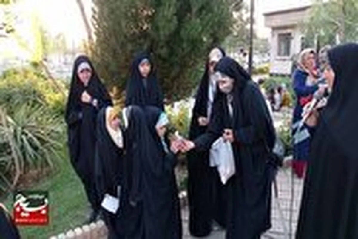 اکبری خبر داد
برپایی غرفه‌های «حس خوب» در همدان+تصاویر