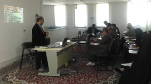 برگزاری کلاس پرورش کرم ابریشم در بسطام