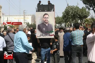 مراسم تشییع شهید اقتدار بسیج &laquo;اسماعیل پاشایی&raquo; از شهدای جنگ تحمیلی ۱۲ روزه