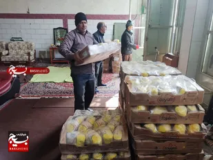 دومین مرحله توزیع مرغ به نیازمندان اشکفتک