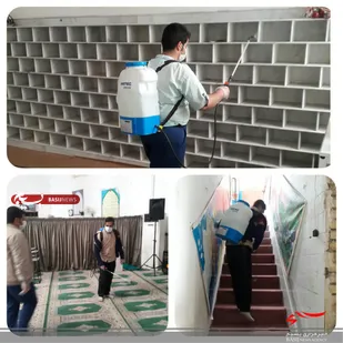 ضدعفونی مساجد و مجموعه های مختلف شهری توسط بسیجیان پایگاه مقاومت بسیج صاحب الزمان (عج) آران و بیدگل