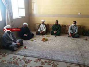 در دفاع مقدس دین با تمام مظاهر خود به نمایش درآمد