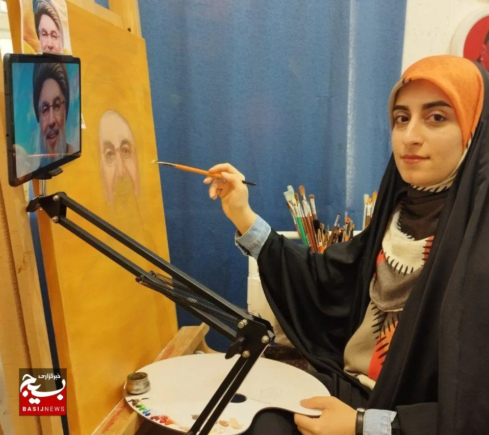 گفت‌وگو با هنرمند اندیمشکی که تصاویر شهدا را نقاشی می‌کند‌