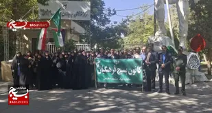 حضور اعضای کانون بسیج فرهنگیان ناحیه یک در آسایشگاه جانبازان نخاعی