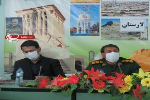 &laquo;محرومیت زدایی و اشتغال زایی&raquo; کلیدواژه دیدار فرماندهان سپاه لارستان، گراش، اوز و خنج با نماینده مجلس