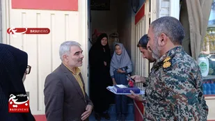 مشایعت فرزندان شهدای شهرستان آران و بیدگل از منزل تا مدرسه