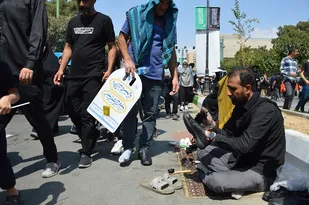 خدمت به زائران حسینی برای هر عاشقی افتخار است