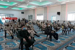 همه باید برای تحقق شعار سال تلاش کنند