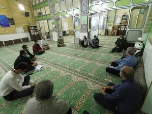 روحانیون نقش بسزایی در جذب جوانان و نوجوانان به مساجد دارند