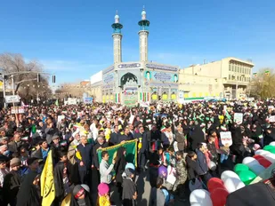 حضور پرشکوه مردم شهرستان نجف آباد در راهپیمایی یوم الله ۲۲ بهمن