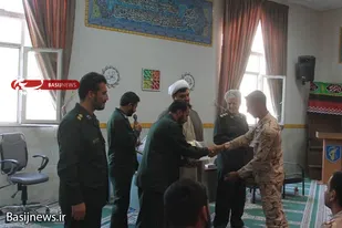 برگزاری جلسه اخوت و تجلیل از سربازان نمونه سپاه ناحیه همدان