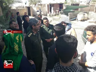 بازدید فرمانده ناحیه مقاومت بسیج شوش از روستای احمدمولا و دیدارچهره به چهره با مردم