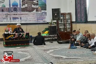 امام خمینی (ره) راه آزادگی را به جهانیان آموخت