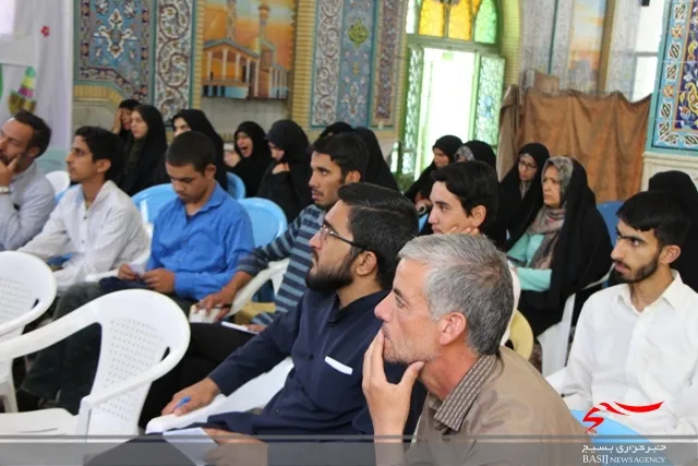 مأنوس نمودن جوانان با مسجد از اولویت های شجره صالحین است